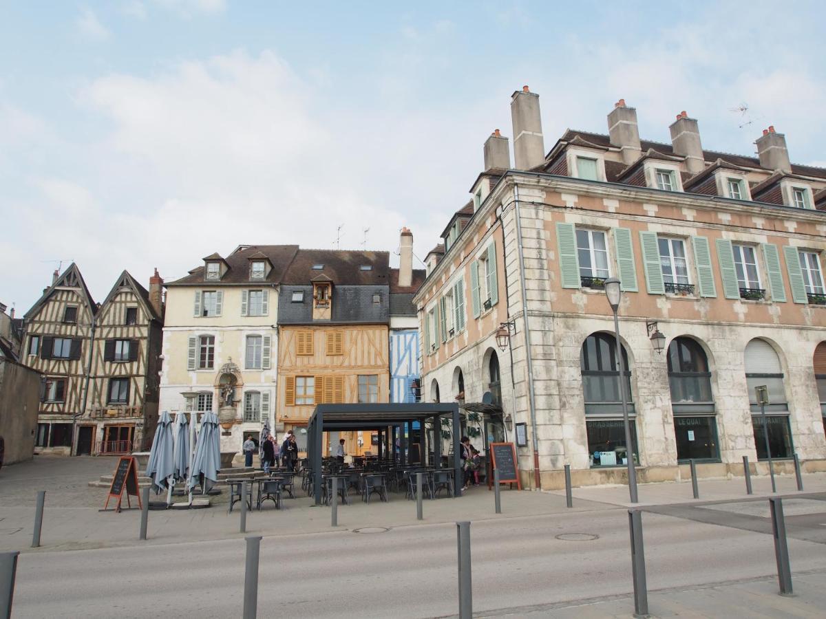 Apartmán Le Mont Brenn Auxerre Exteriér fotografie