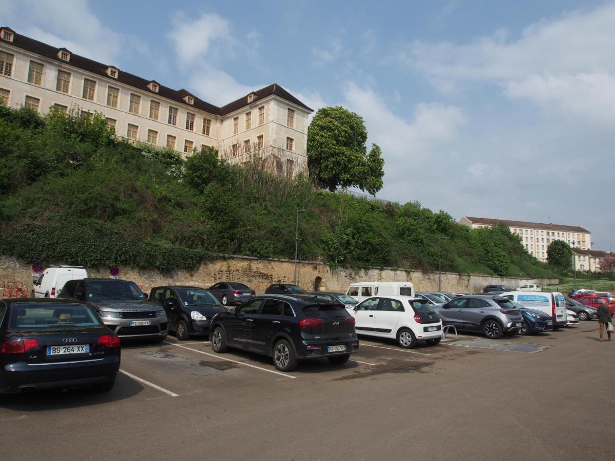 Apartmán Le Mont Brenn Auxerre Exteriér fotografie