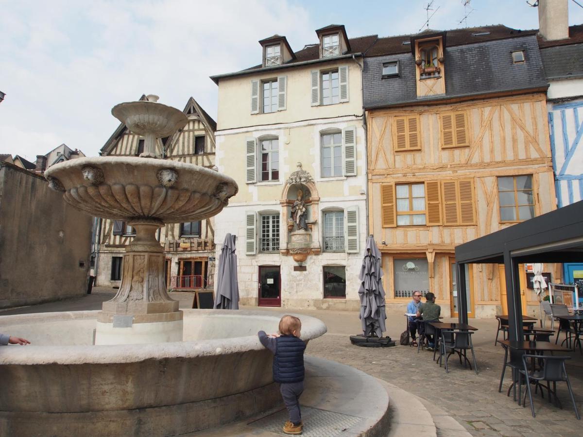 Apartmán Le Mont Brenn Auxerre Exteriér fotografie